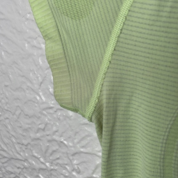 Lululemon Run: Swiftly Tech Short Sleeve - Picture 5 of 7